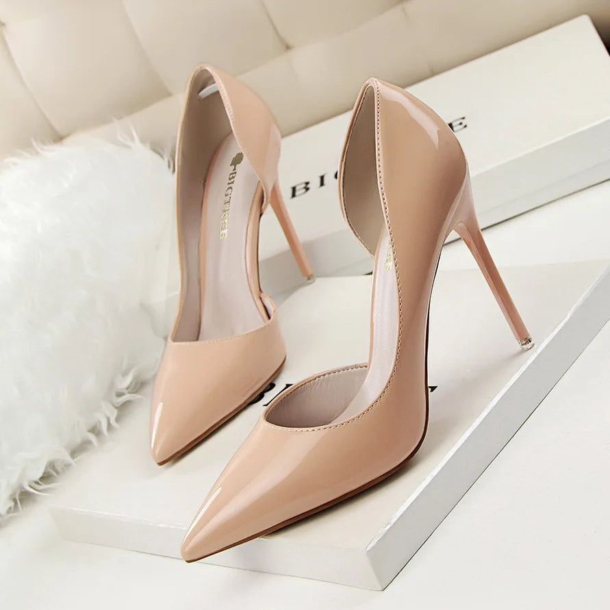 Zapatos BIGTREE para mujer: stilettos de moda en charol con punta afilada y tacón alto; ideales para el trabajo o fiestas, con diseño sexy de aberturas laterales.