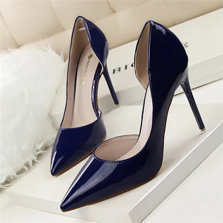 Zapatos BIGTREE para mujer: stilettos de moda en charol con punta afilada y tacón alto; ideales para el trabajo o fiestas, con diseño sexy de aberturas laterales.
