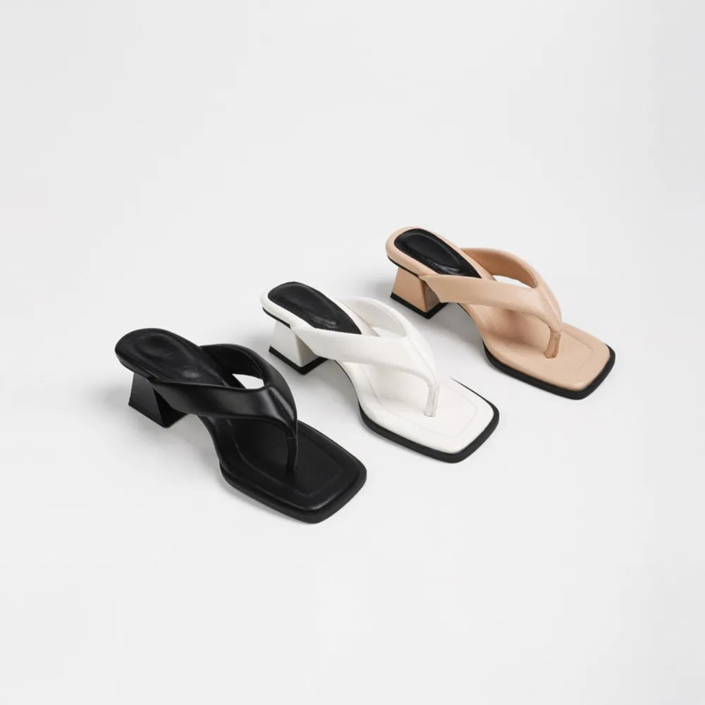 Sandalias de mujer para verano con punta cuadrada, estilo único y práctico para uso casual (estilo "niche" para quienes buscan comodidad), tipo chancla con tacón.