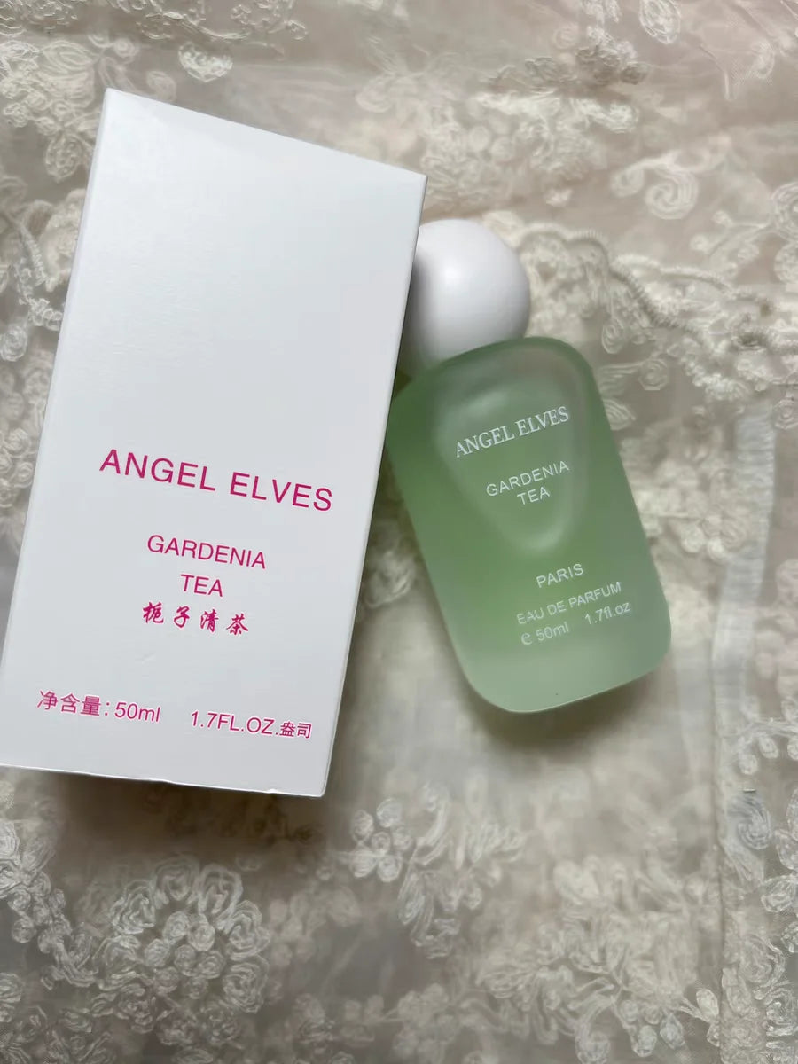 Perfume de lujo para mujer "First Love": fragancia encantadora y duradera con notas de fresa, gardenia y té; un spray corporal floral, fresco y ligero.