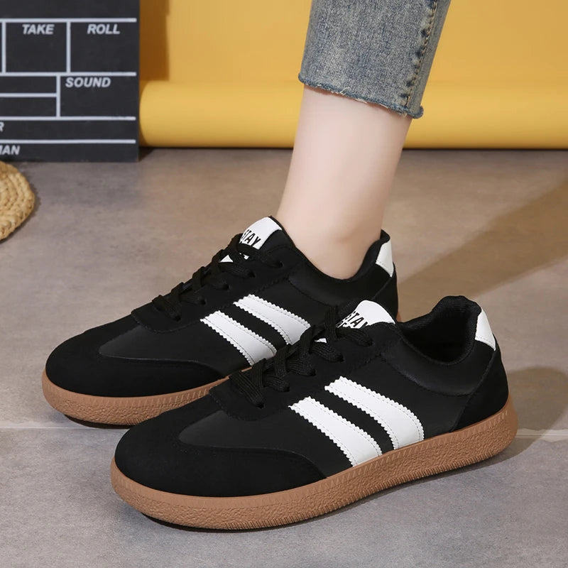 Zapatillas deportivas y casuales para mujer, planas y con cordones; un modelo nuevo, cómodo, elegante y de gran éxito en ventas, ideal para primavera y otoño.