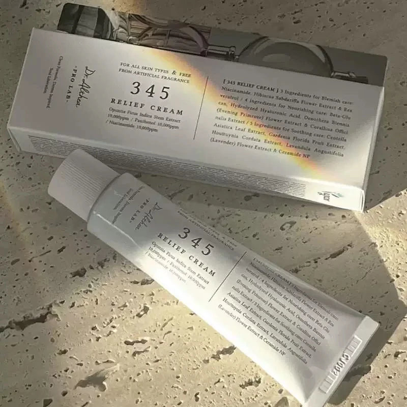 Nueva línea de cuidado de la piel coreana: crema antioxidante y reparadora facial, esencia suave con vitamina C y spray hidratante (100 ml).