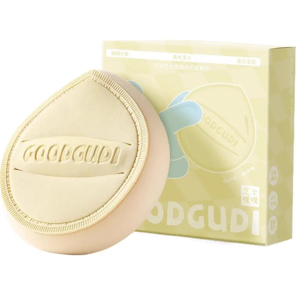 Esponja de maquillaje para base líquida; herramienta versátil para aplicación en seco y húmedo.