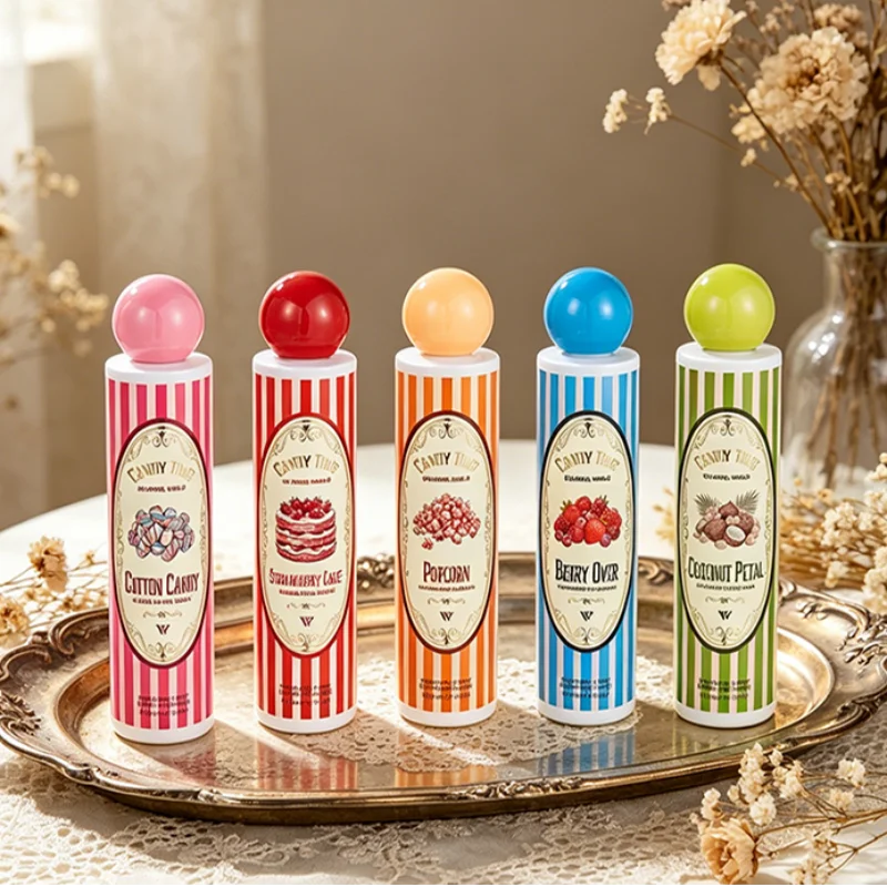 Perfume árabe Dubai Gourmand (168 ml): fragancia fresca y duradera para mujer con notas de coco, pastel de fresa, algodón de azúcar y frutas; formato en spray portátil.