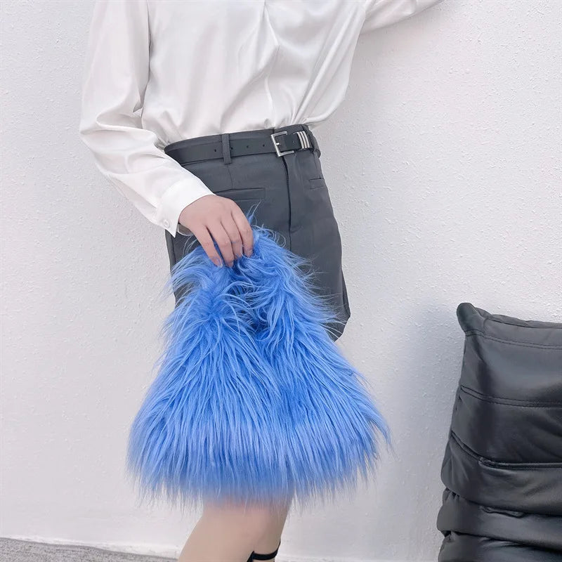 Nuevo bolso de hombro de piel sintética, estilo Y2K y moda coreana, bolso de mano de felpa suave y cálido, estilo tote peludo para invierno