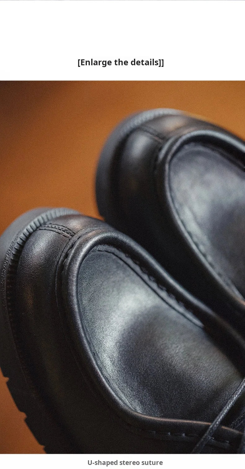 Zapatos Derby negros de estilo vintage para hombre de la marca Maden; modelo de piel con cordones, puntera redonda y diseño británico, ideales para la oficina o entornos profesionales.