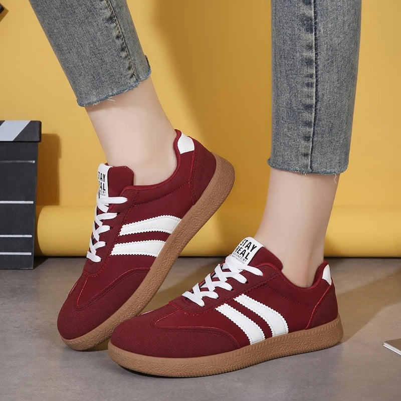 Zapatillas deportivas y casuales para mujer, planas y con cordones; un modelo nuevo, cómodo, elegante y de gran éxito en ventas, ideal para primavera y otoño.