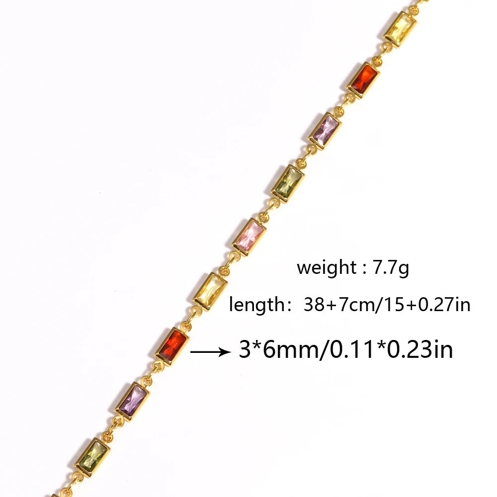 Gargantilla estilo hip hop para mujer: cadena tipo tenis con circonitas cúbicas multicolor (efecto arcoíris), acabado en tono dorado y alta calidad.