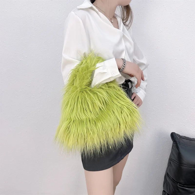 Nuevo bolso de hombro de piel sintética, estilo Y2K y moda coreana, bolso de mano de felpa suave y cálido, estilo tote peludo para invierno