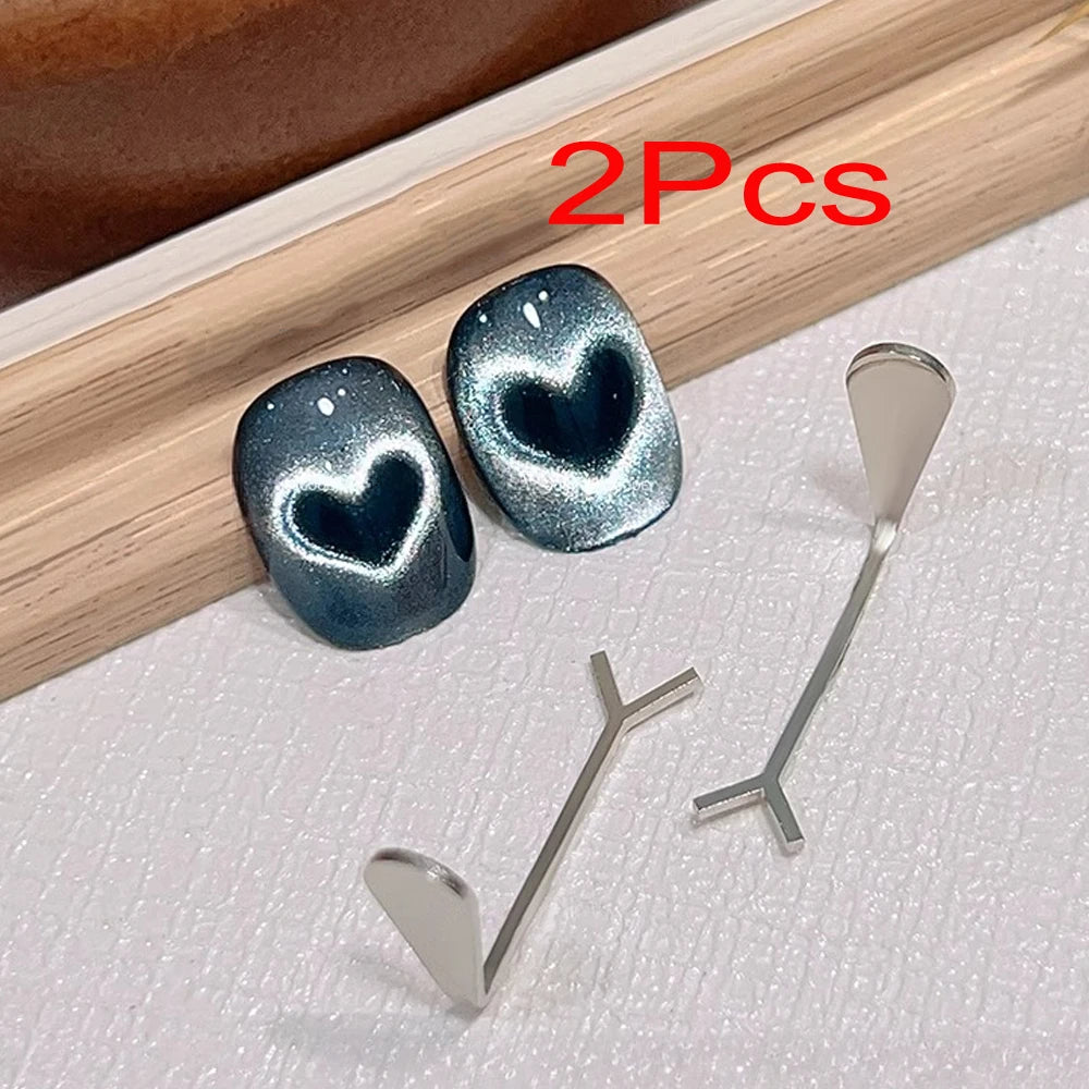 Juego de 2 o 3 imanes para uñas con efecto ojo de gato y forma de corazón (incluye varita magnética en forma de Y y cilíndrica) para crear diseños de manicura estilo francés y corazones con efecto ojo de gato.