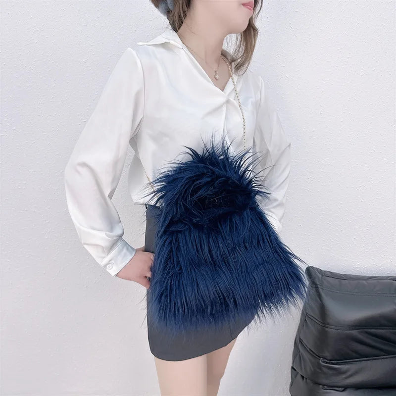 Nuevo bolso de hombro de piel sintética, estilo Y2K y moda coreana, bolso de mano de felpa suave y cálido, estilo tote peludo para invierno