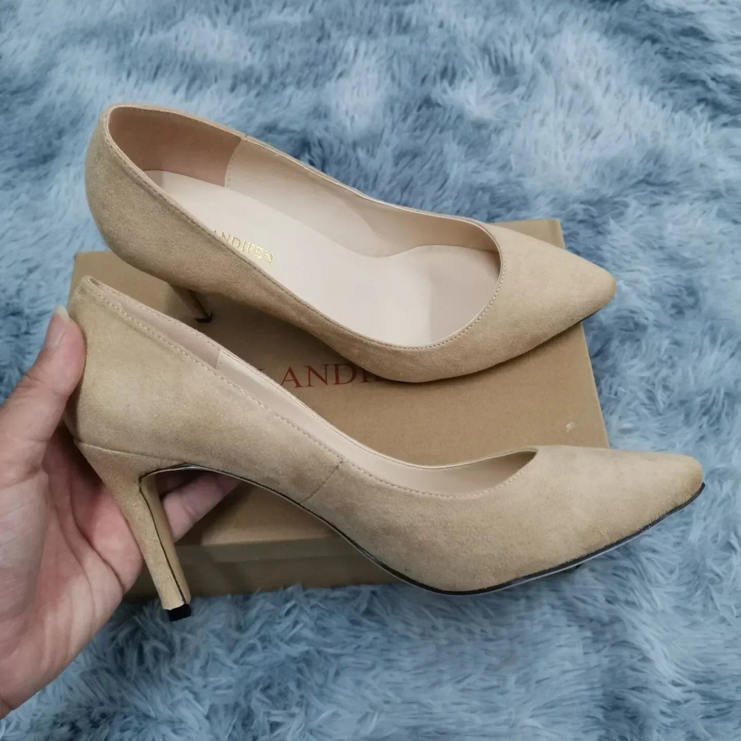 Zapatos de tacón tipo salón (stilettos) para mujer: elegantes, sexis, con punta afilada y cómodos. Ideales para oficina, fiestas o bodas.