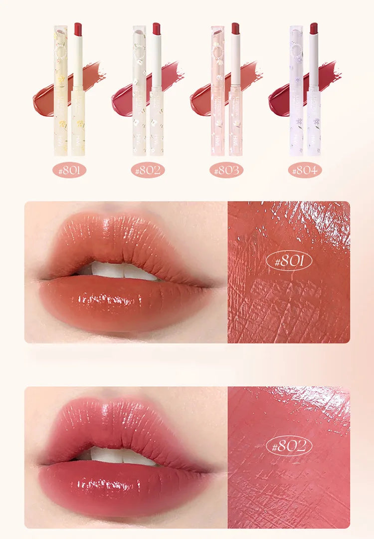 Set de belleza de 8 piezas con labial, corrector, sombra de ojos, producto para cejas y rubor.