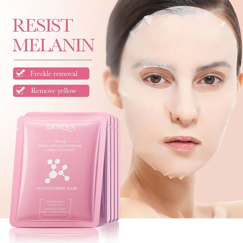 Pack de 5/10 mascarillas faciales BIOAQUA con baba de caracol, ácido hialurónico y retinol; hidratantes y reafirmantes para el cuidado de la piel del rostro.