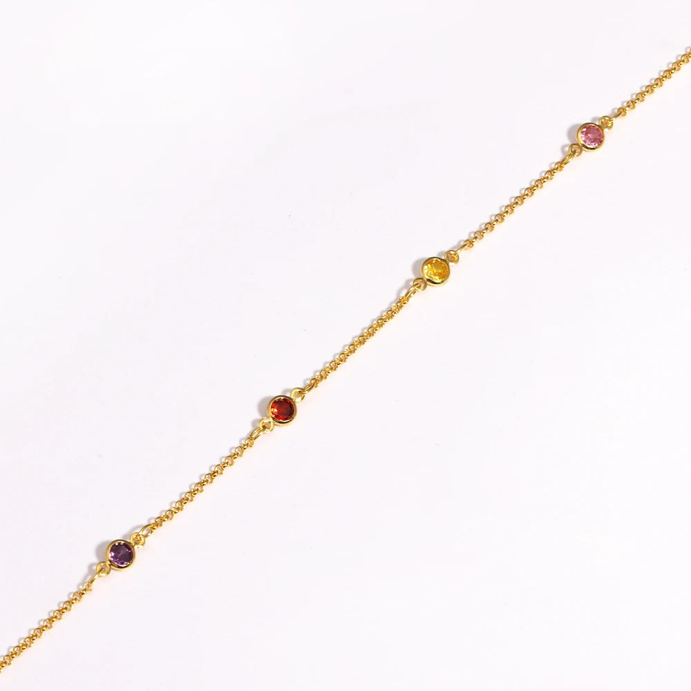 Gargantilla estilo hip hop para mujer: cadena tipo tenis con circonitas cúbicas multicolor (efecto arcoíris), acabado en tono dorado y alta calidad.
