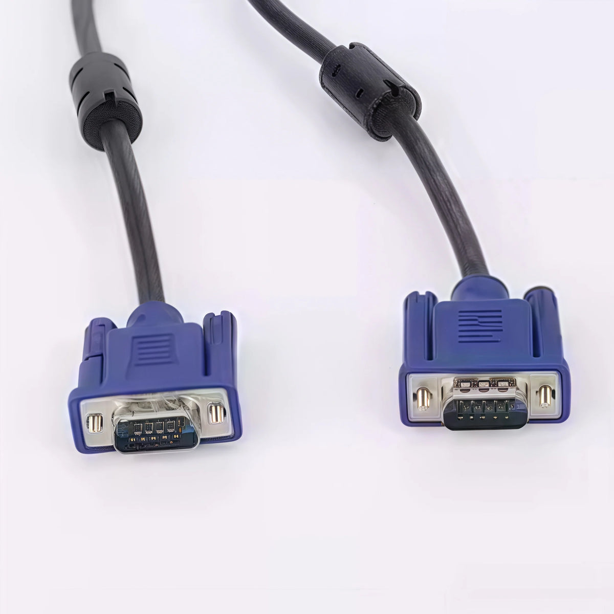 Cable VGA a VGA de 15 pines (macho a macho): adaptador, conector y extensión para monitor de computadora, proyector, PC y TV.