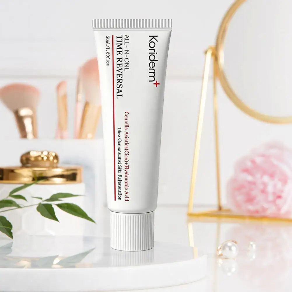 Crema hidratante facial integral Koriderm (50 ml): crema calmante y profundamente hidratante con centella asiática y ácido hialurónico.