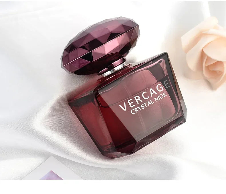 Perfume Eau de Toilette para mujer "Crystal Diamond Sweet Love" (50 ml) – Fragancia floral con notas de diamante y cristal negro.