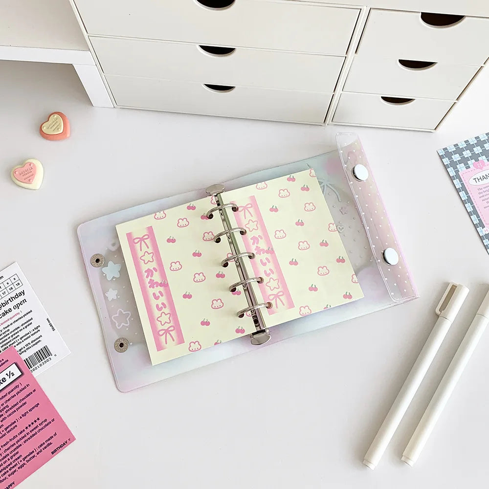 Cuaderno de hojas sueltas M5 con diseño de osito estilo dibujos animados; cuaderno transparente estilo kawaii para estudiantes, artículos de papelería, diario para chicas y libreta de tareas.