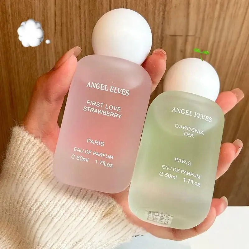 Perfume de lujo para mujer "First Love": fragancia encantadora y duradera con notas de fresa, gardenia y té; un spray corporal floral, fresco y ligero.