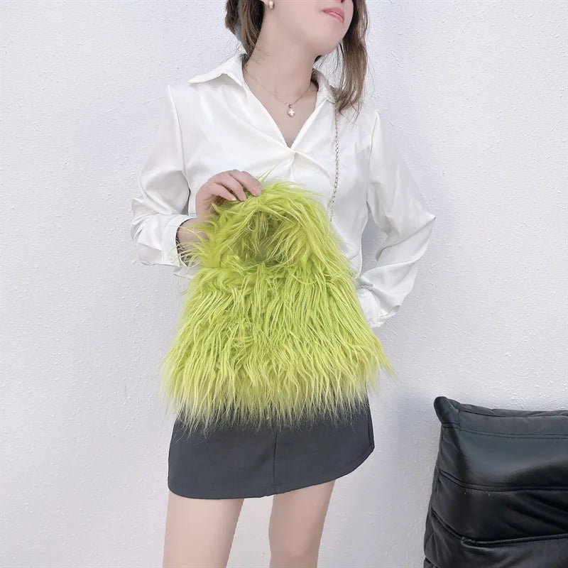 Nuevo bolso de hombro de piel sintética, estilo Y2K y moda coreana, bolso de mano de felpa suave y cálido, estilo tote peludo para invierno