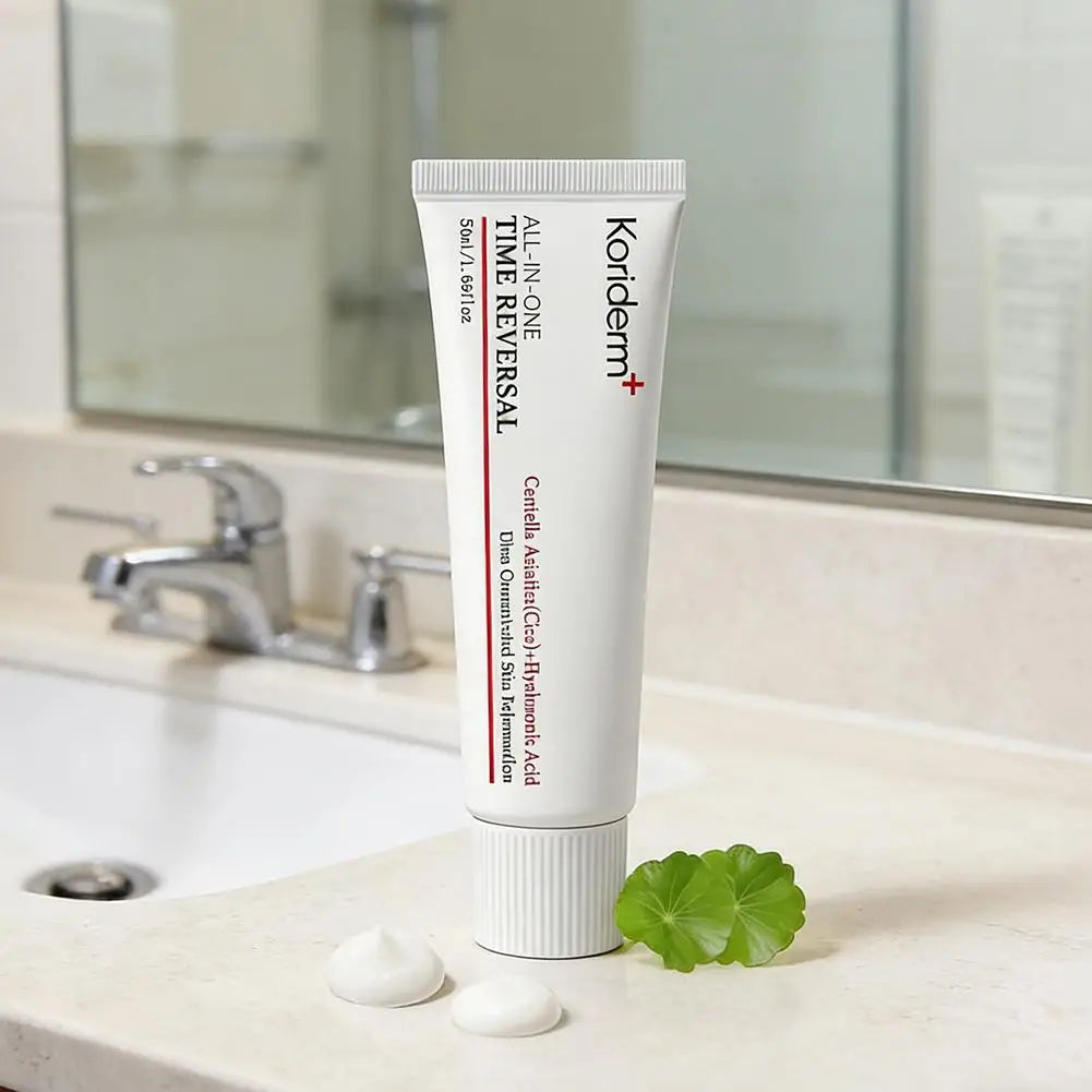 Crema hidratante facial integral Koriderm (50 ml): crema calmante y profundamente hidratante con centella asiática y ácido hialurónico.