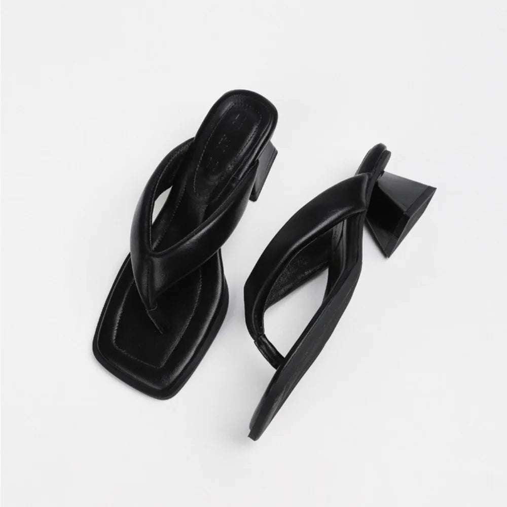 Sandalias de mujer para verano con punta cuadrada, estilo único y práctico para uso casual (estilo "niche" para quienes buscan comodidad), tipo chancla con tacón.