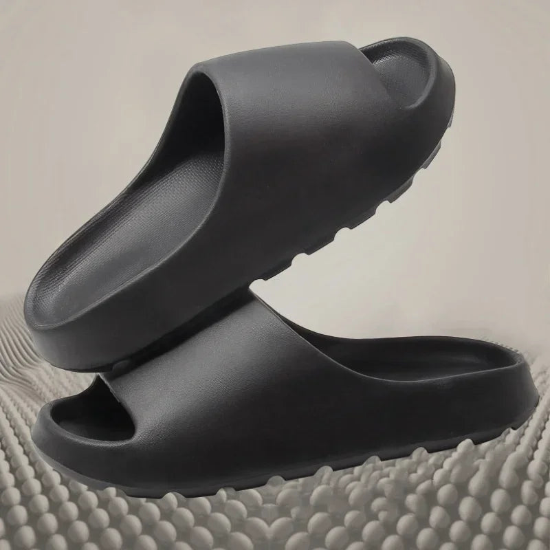 Zapatillas de casa para hombre y mujer de EVA, ligeras y con suela blanda; calzado casual tipo chancla de alta calidad, disponible en stock.