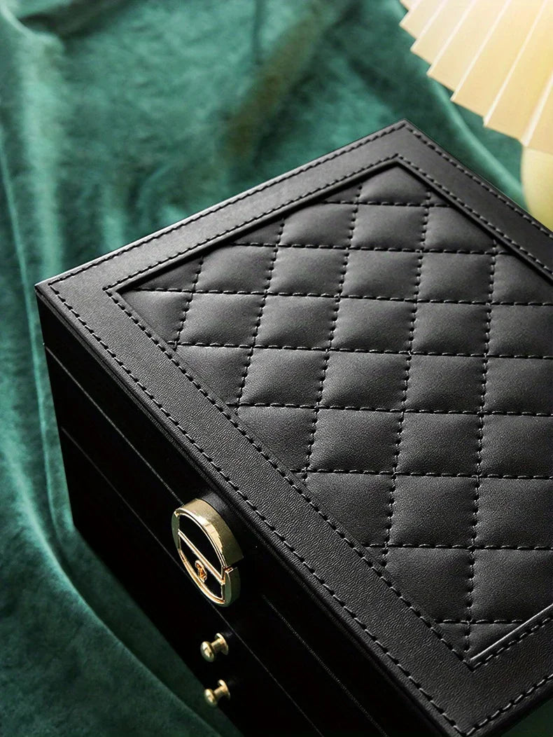 1 caja para guardar joyas (collares y pendientes); opción ideal para regalo.