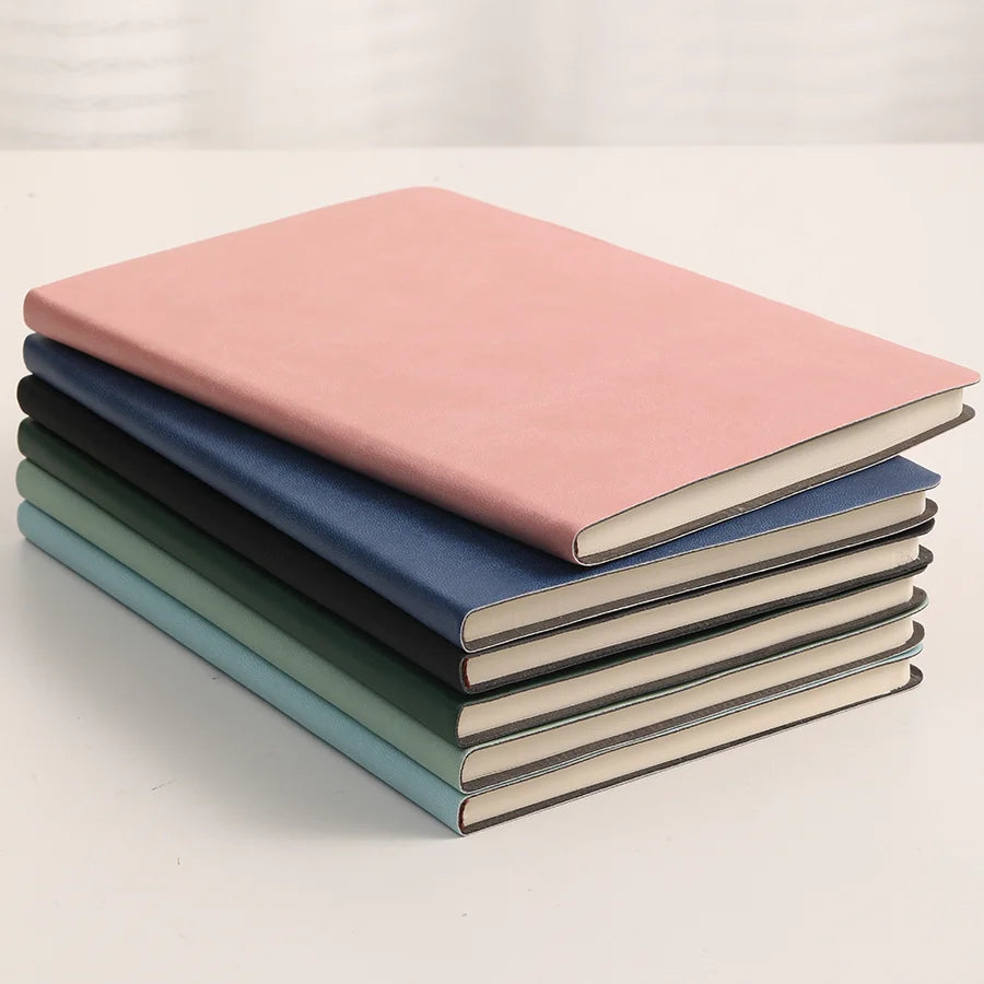 Cuaderno de cuero suave A5, 120 páginas, papelería de oficina, cubierta impermeable, tacto cómodo, venta caliente