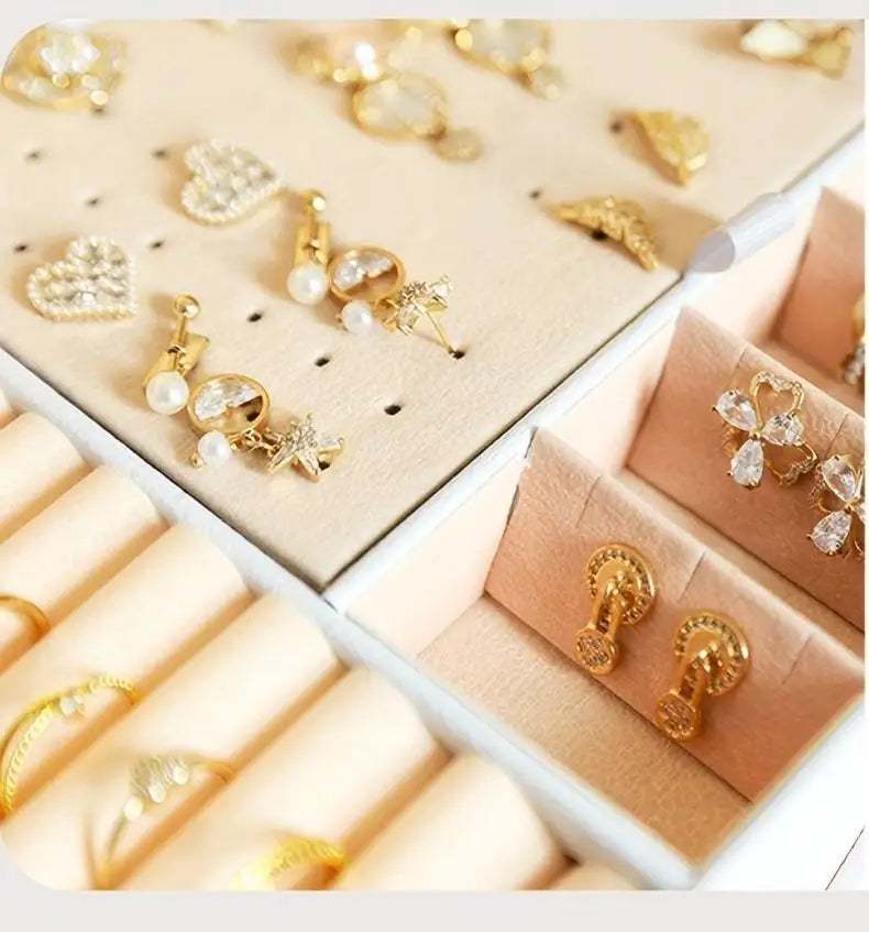 1 caja para guardar joyas (collares y pendientes); opción ideal para regalo.